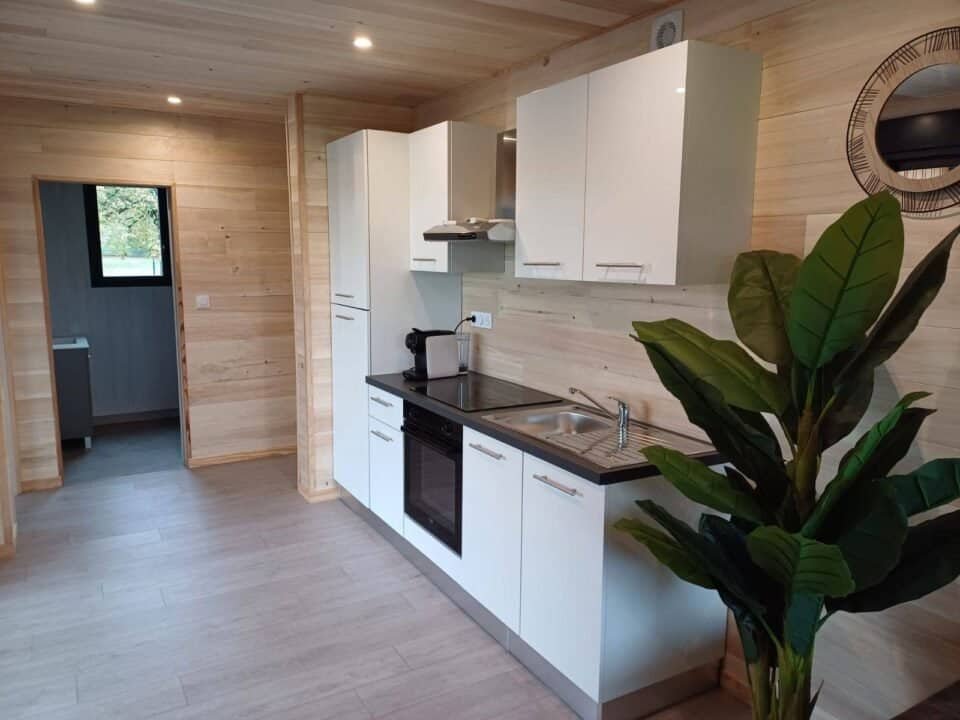 aménagement intérieur studio de jardin