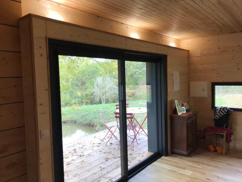 STUDIO DE JARDIN PMR vue intérieur